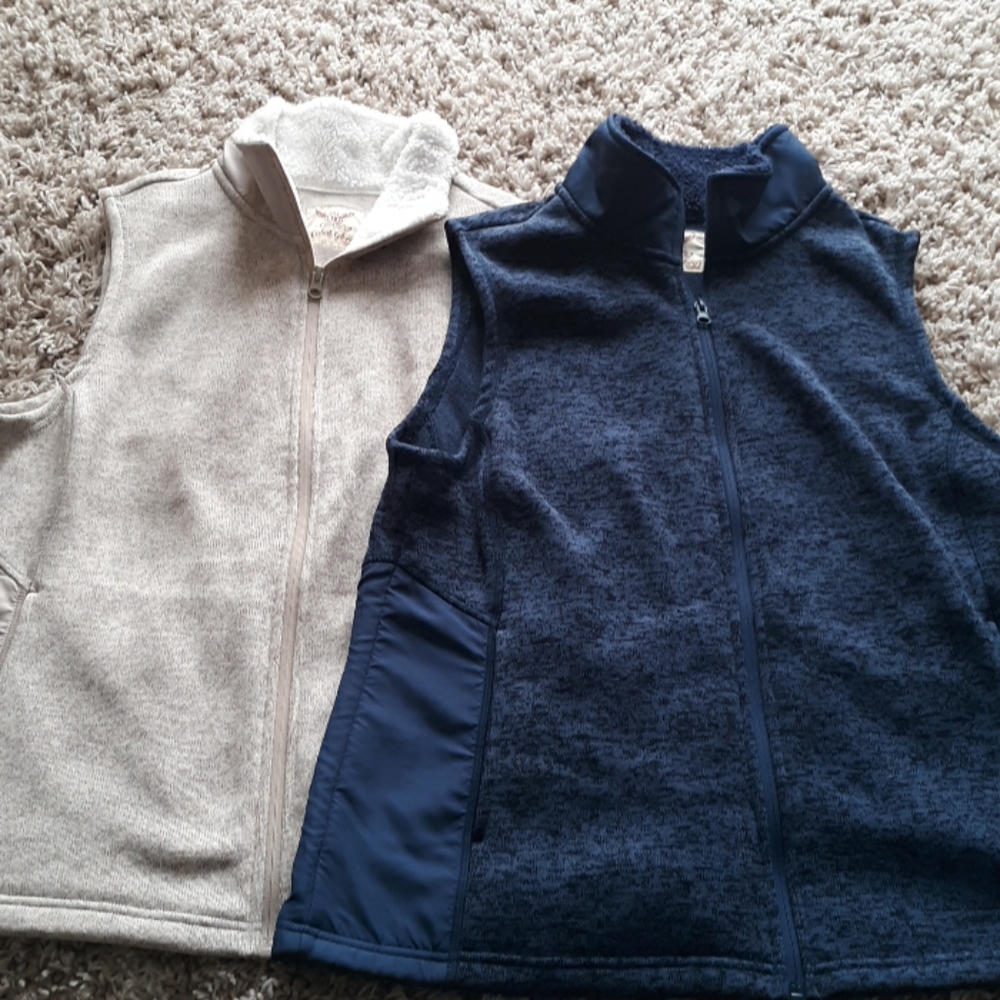 2 Faded Glory vests